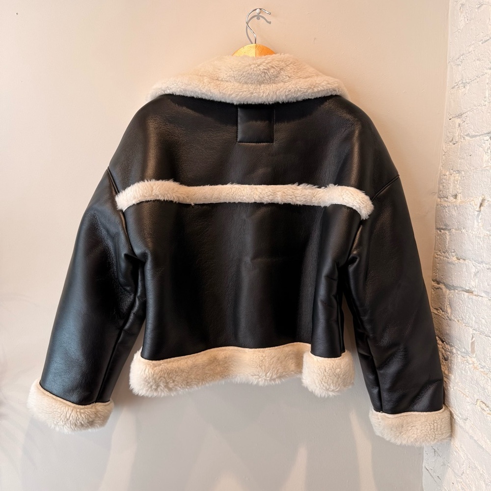 Abercrombie & Fitch Faux Leather Sherpa Jacket - Picture 9 of 12